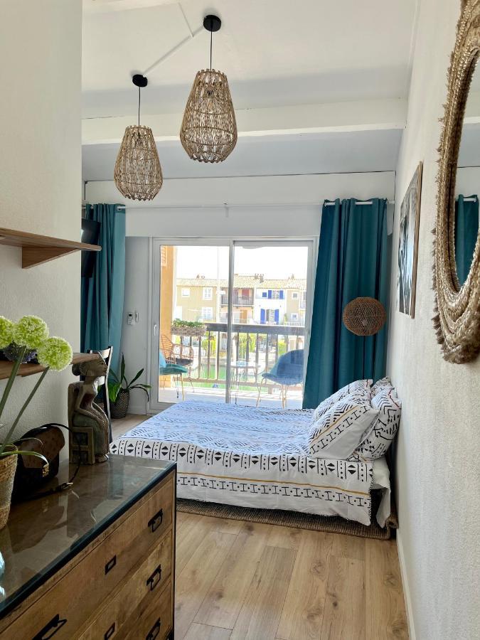 Coup De Coeur Apartment กรีโมด์ ภายนอก รูปภาพ